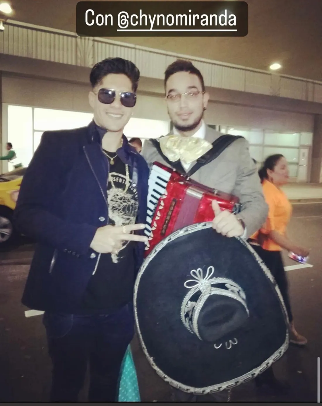 Mariachi Juvenil Mérida con Chyno Miranda